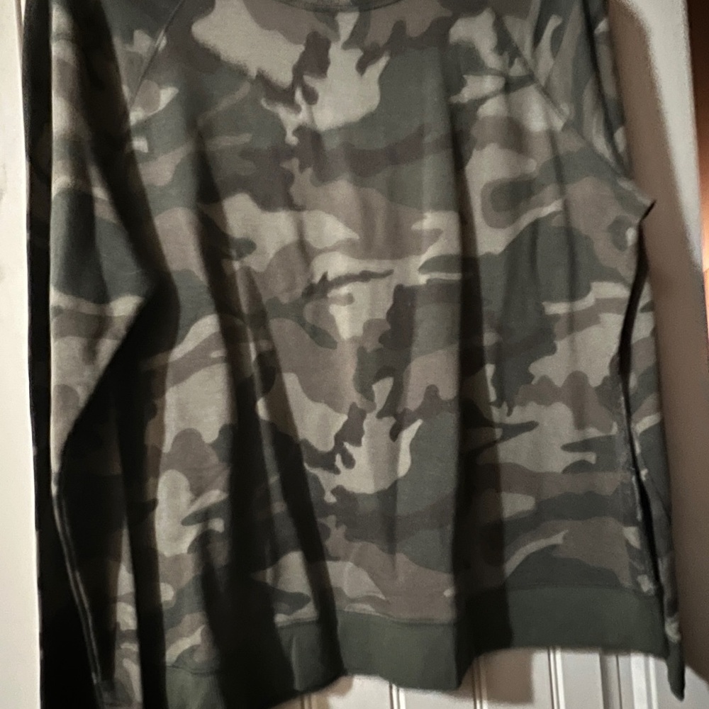Athletic Works Camouflage Sweater